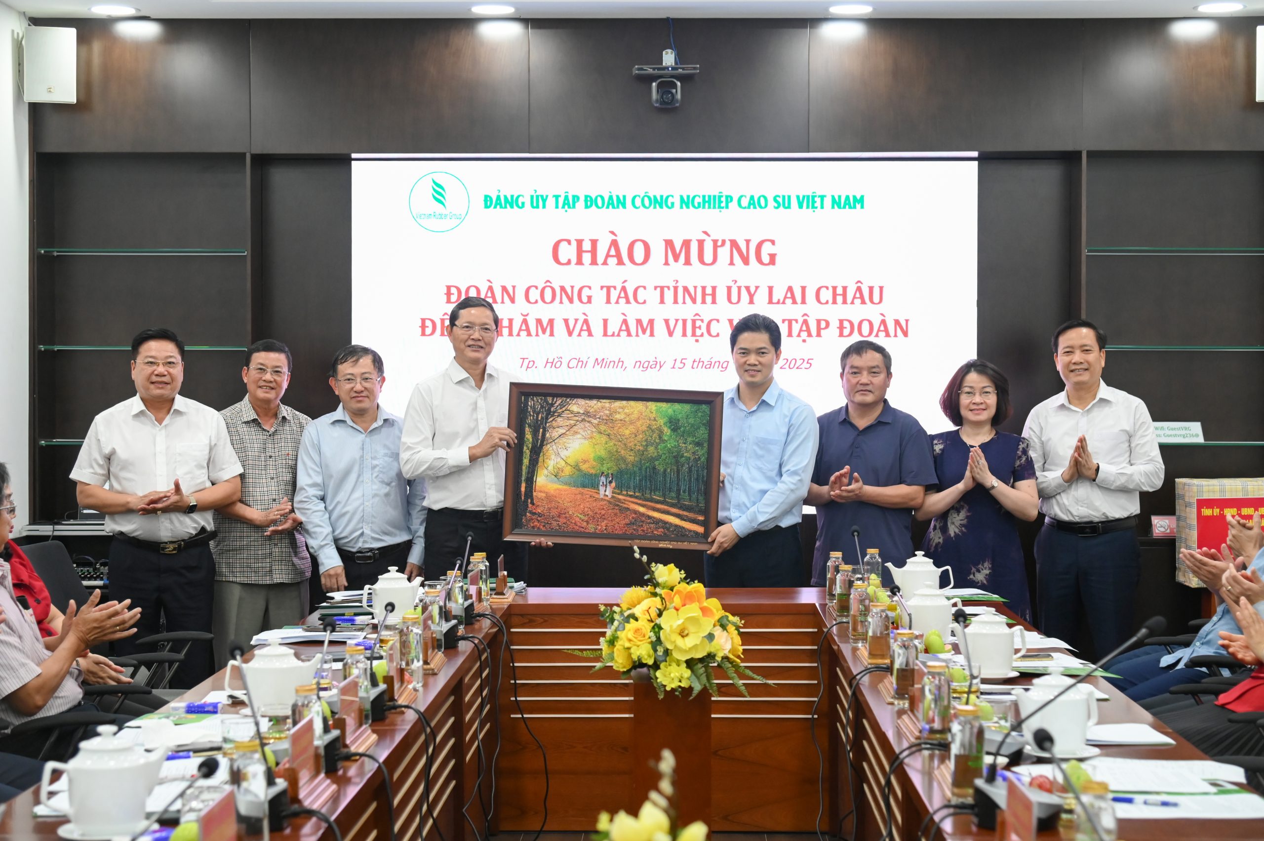 Tỉnh ủy Lai Châu thăm và làm việc với Tập đoàn